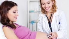 Стоит ли приобретать полис ДМС для беременных